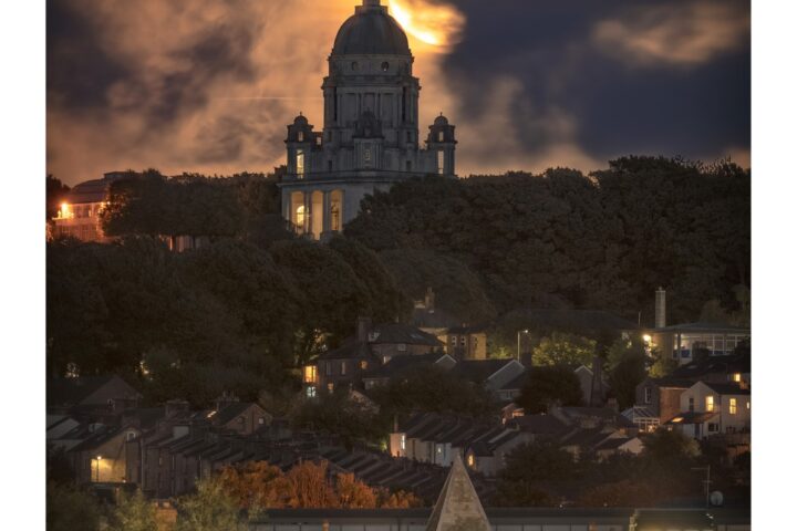 Full Moon over Ashton Memorial Lancaster - Lee Mansfield