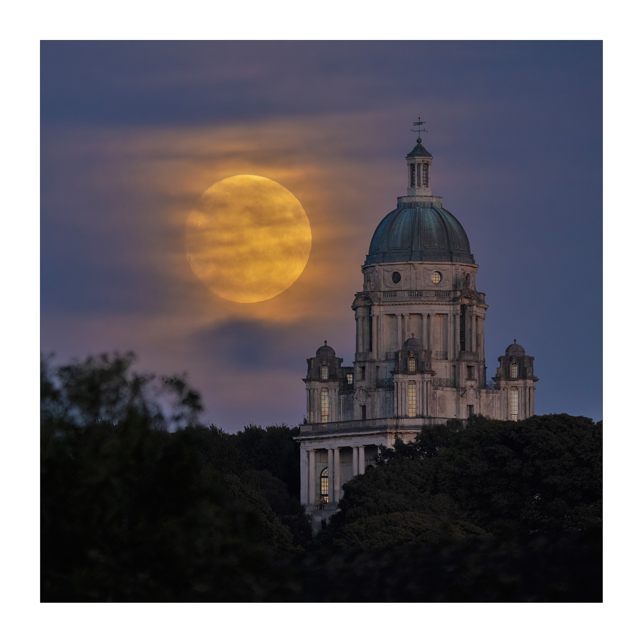 Ashton Memorial Moon Lee Mansfield